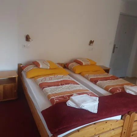 Vazsonyvoelgy Vendeghaz Bed & Breakfast *